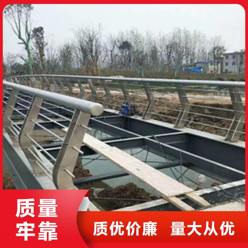 桥梁护栏_方管防撞护栏随心所欲定制
