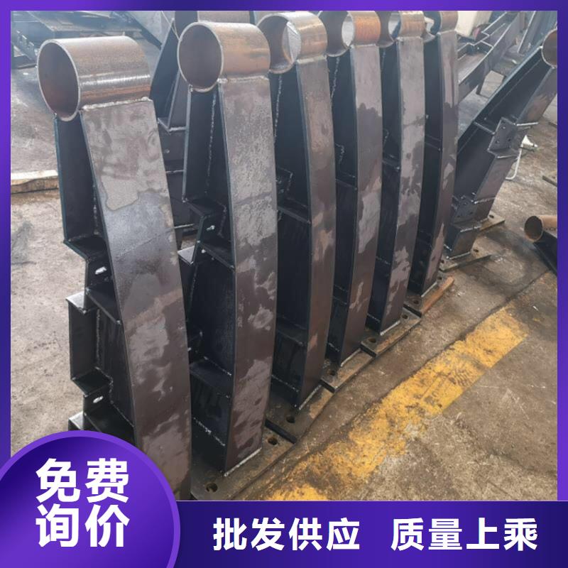 不锈钢护栏-道路隔离栏不断创新