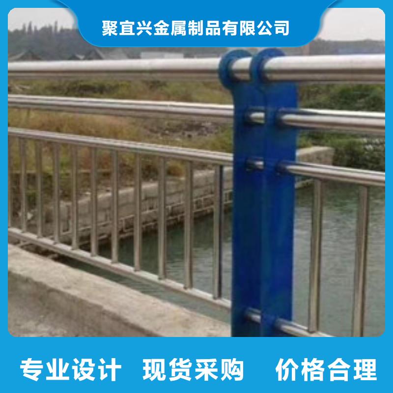景观木纹护栏-国道抗冲击围栏产品实拍