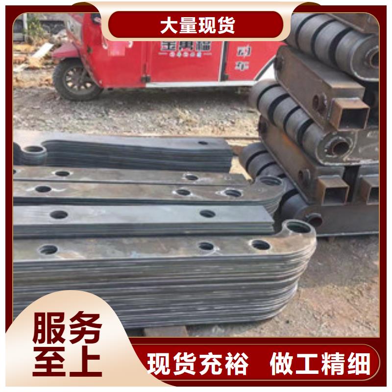 立柱不锈钢复合管护栏畅销本地