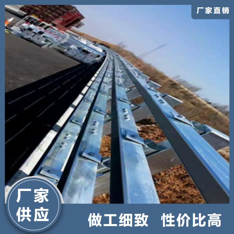 桥梁护栏草坪围栏生产经验丰富