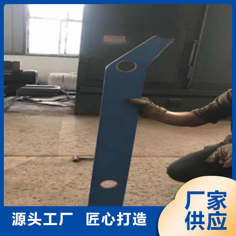 防撞立柱桥梁护栏贴心服务