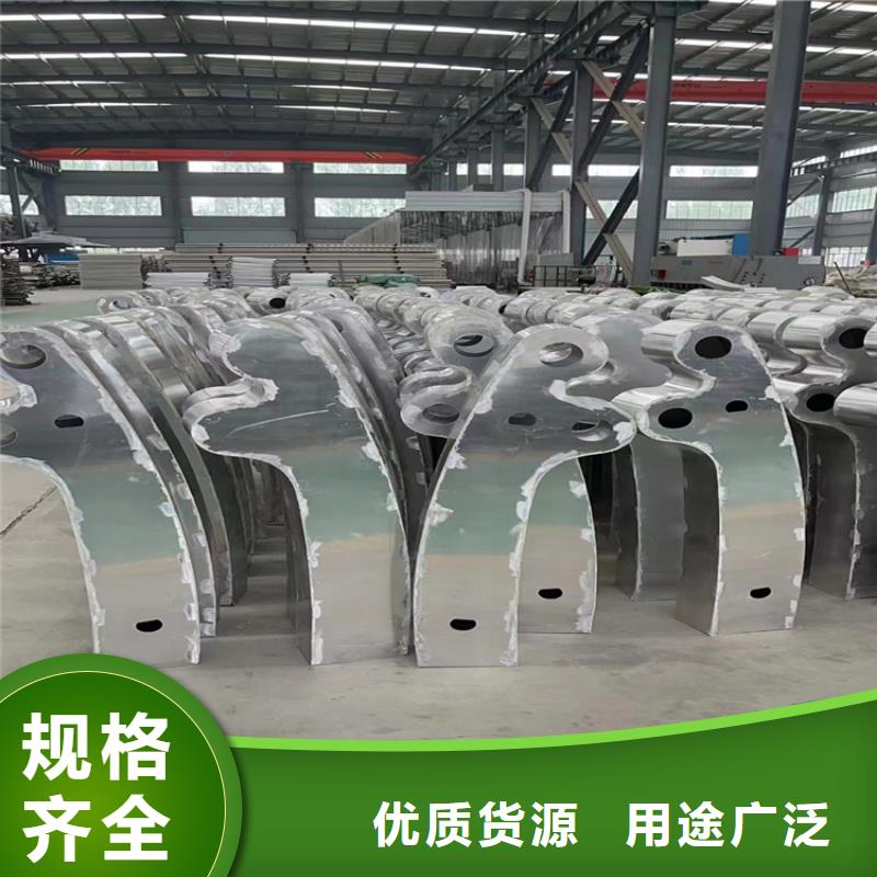矩形管桥梁防撞护栏可塑性高