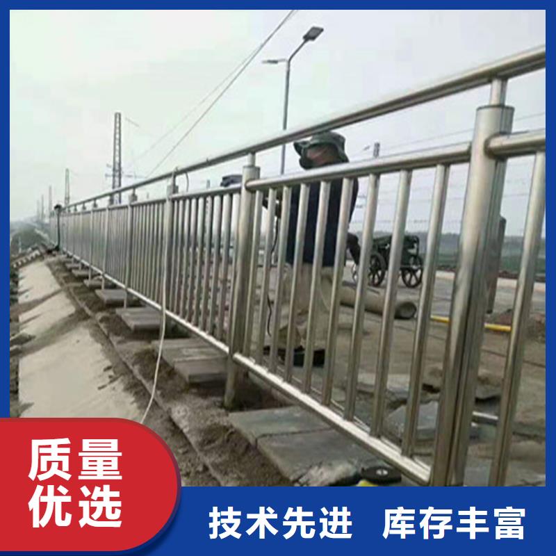 方管静电喷塑防撞栏杆来厂考察