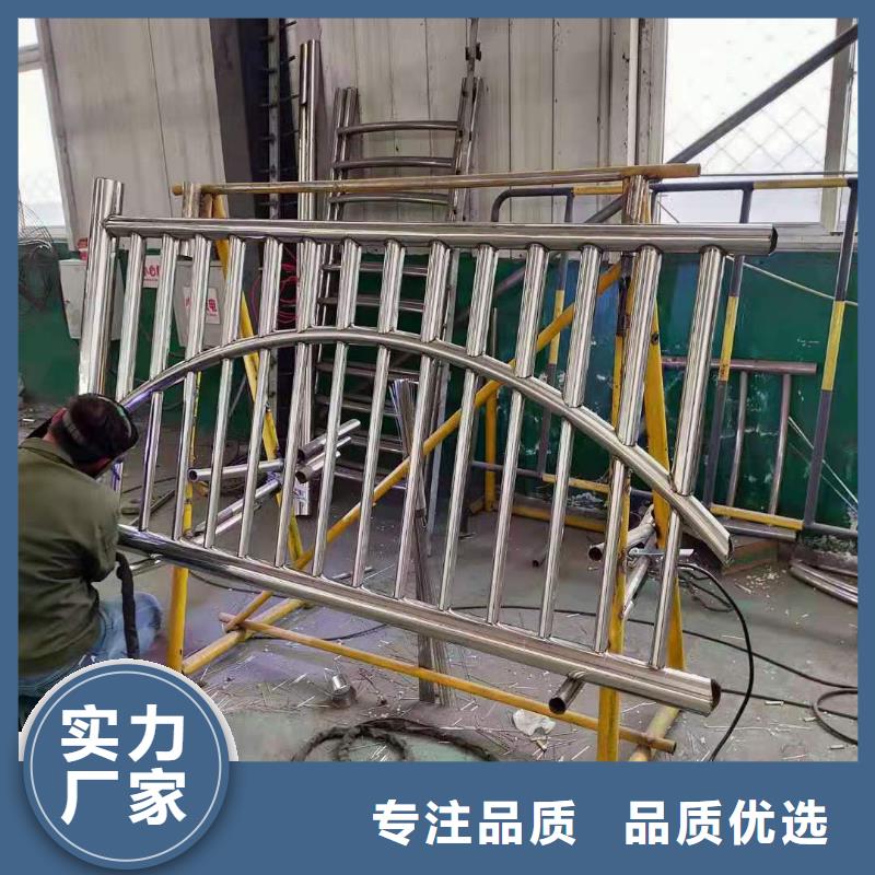 铸造石仿石护栏立柱河堤防撞护栏优选厂商
