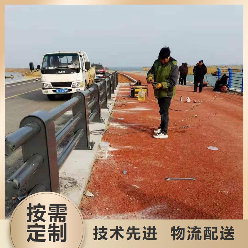 铸造石仿石护栏立柱,不锈钢复合管护栏实体厂家大量现货