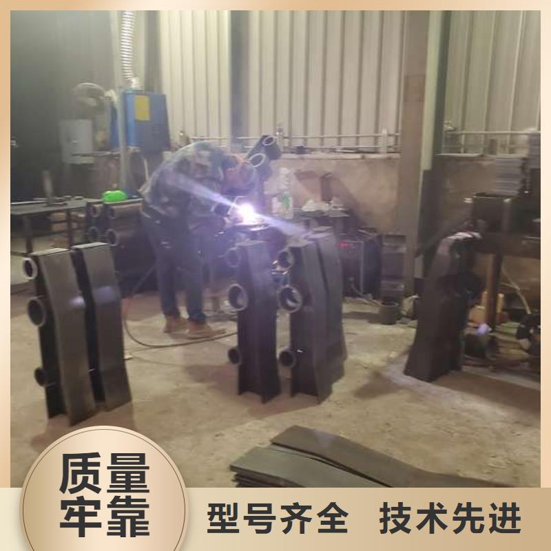 白沙县Q355B方管护栏精于质量