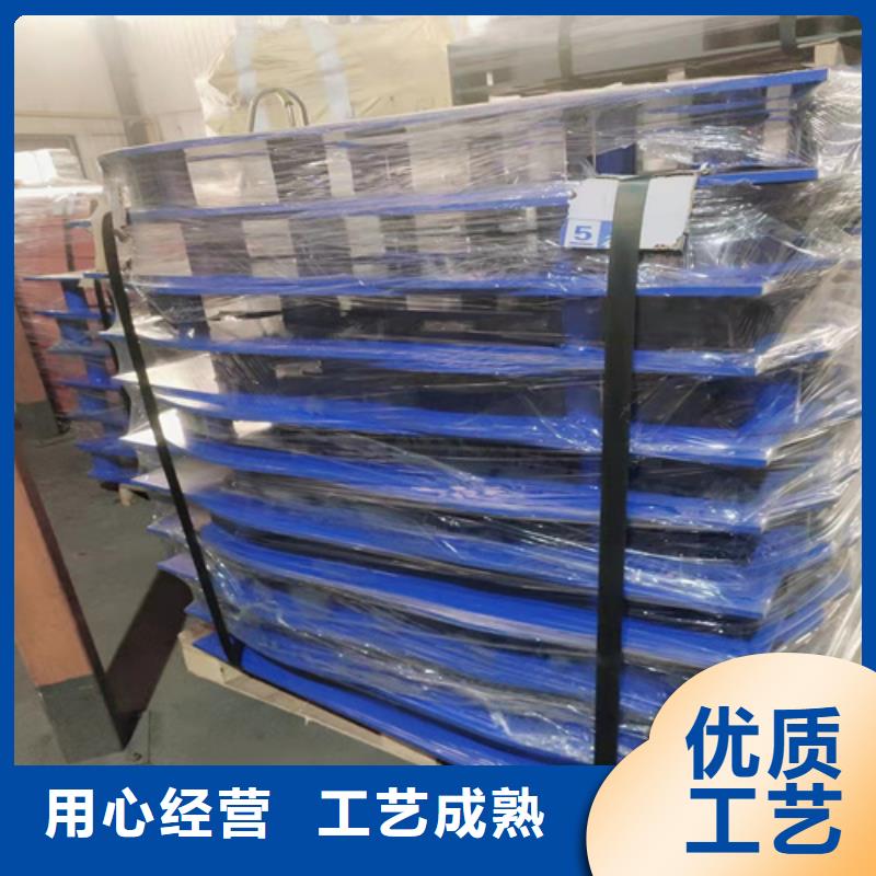 防撞护栏厂家厂家规格齐全
