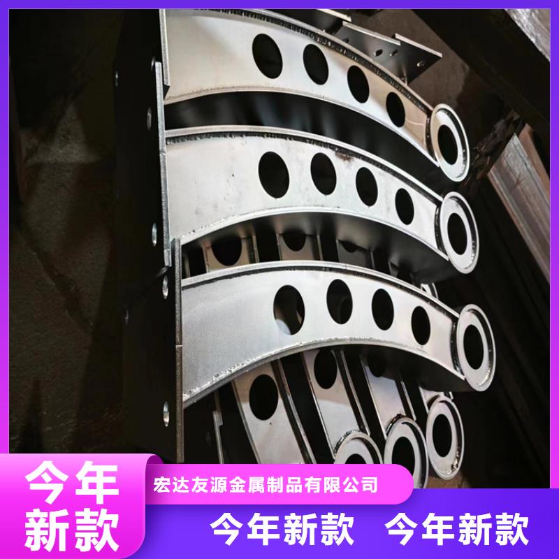 不锈钢复合管护栏木纹转印护栏货源报价