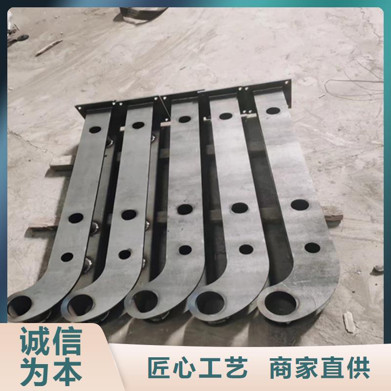 不锈钢复合管护栏镀锌静电喷塑护栏管现货充足量大优惠