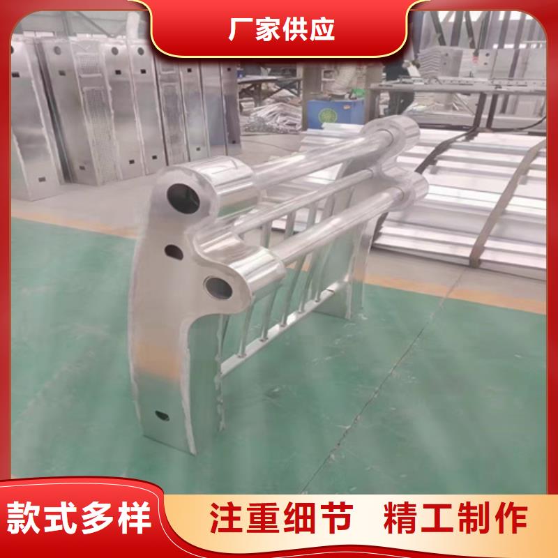不锈钢桥梁护栏防撞护栏立柱用心经营