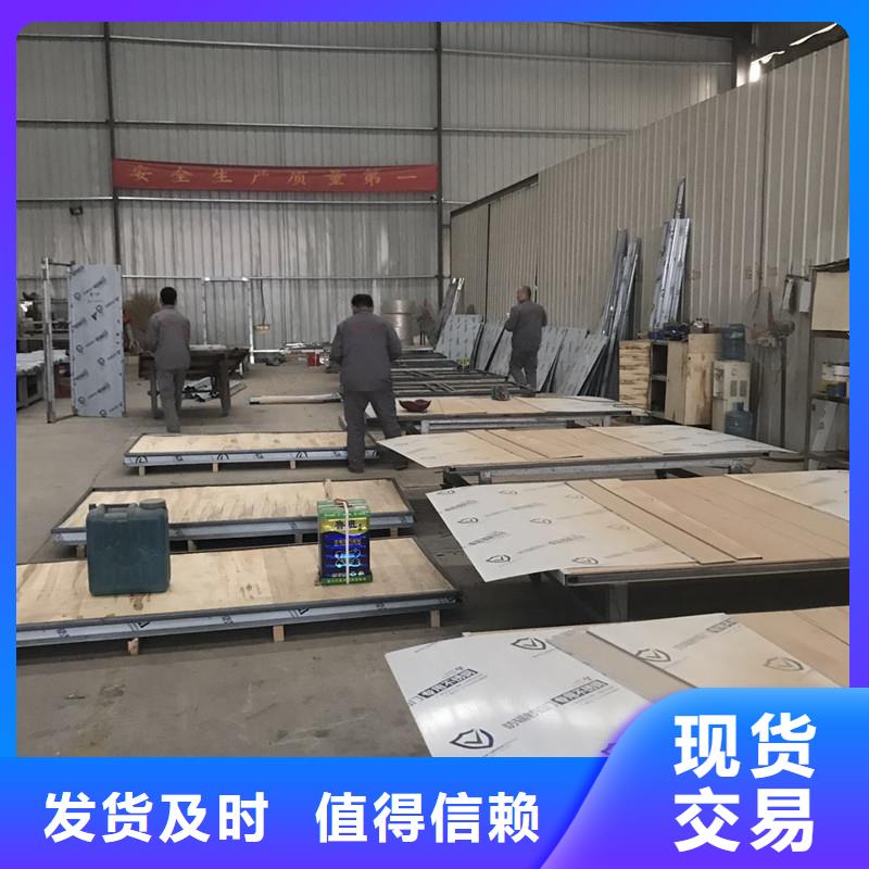 双扇电动防护铅门按需定制