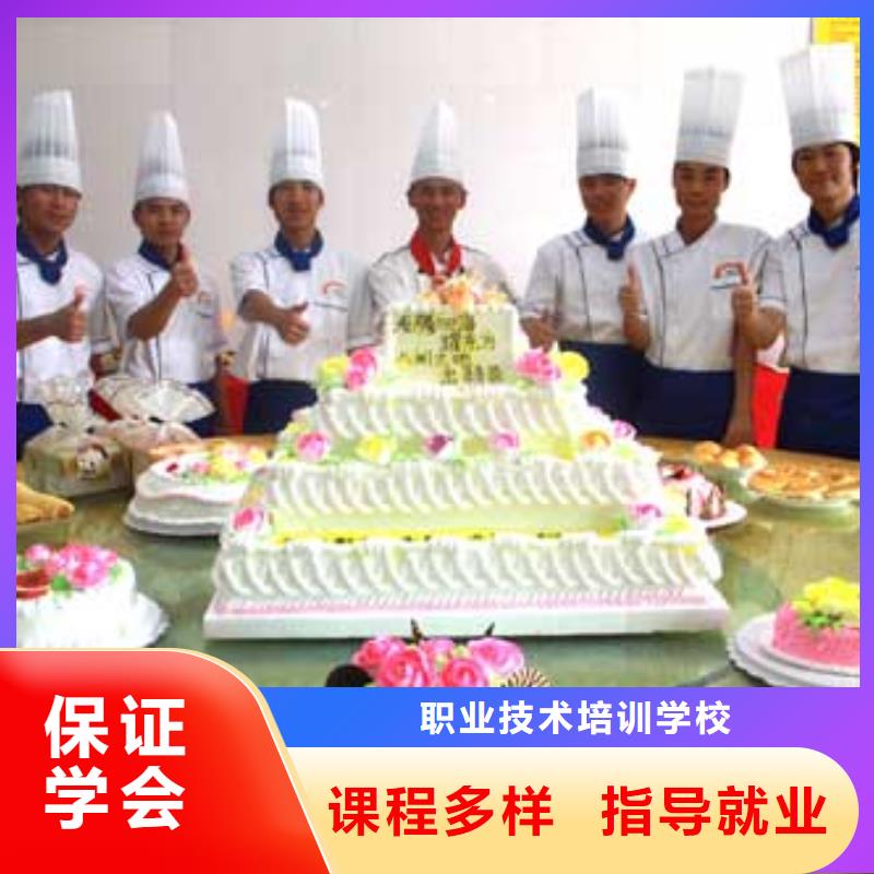 虎振中西糕点学校装载机操作教学就业前景好