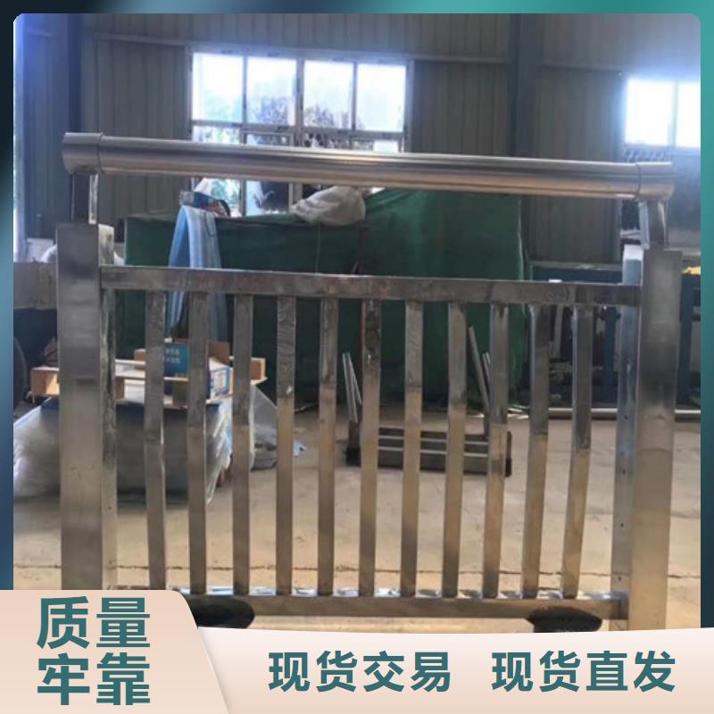 不锈钢复合管仿木护栏严选材质