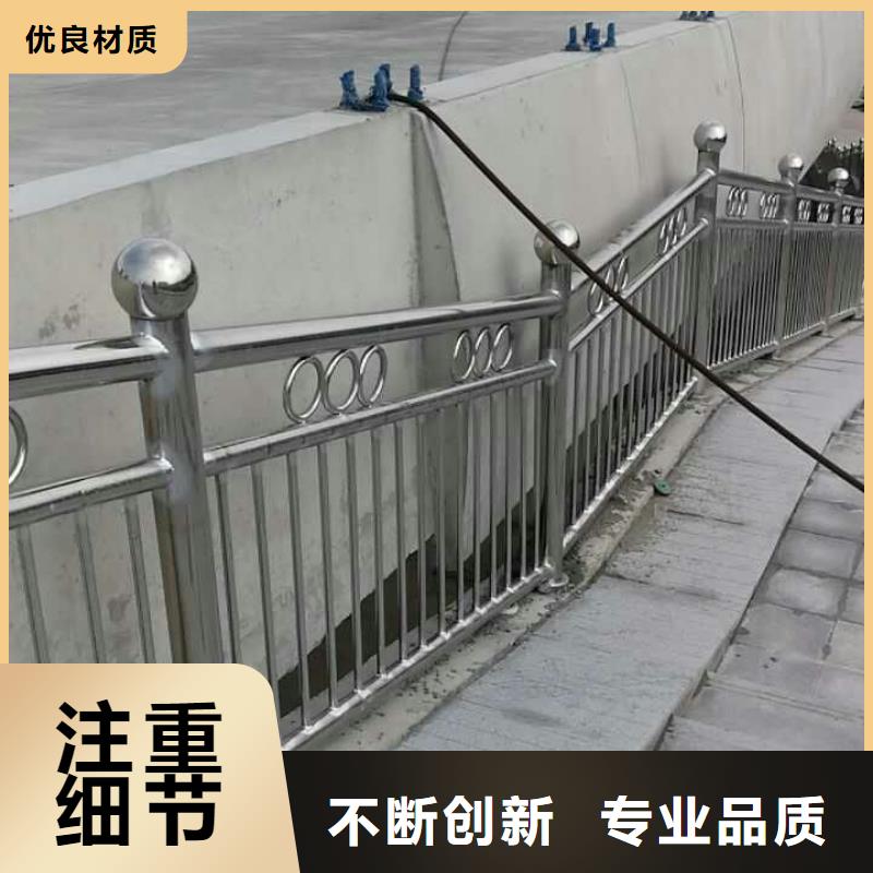 护栏镀锌波形护栏定制销售售后为一体