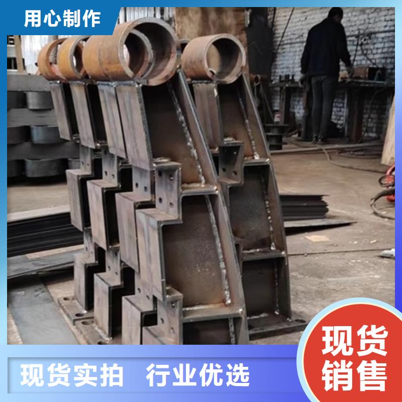 护栏-热镀锌立柱精选厂家好货