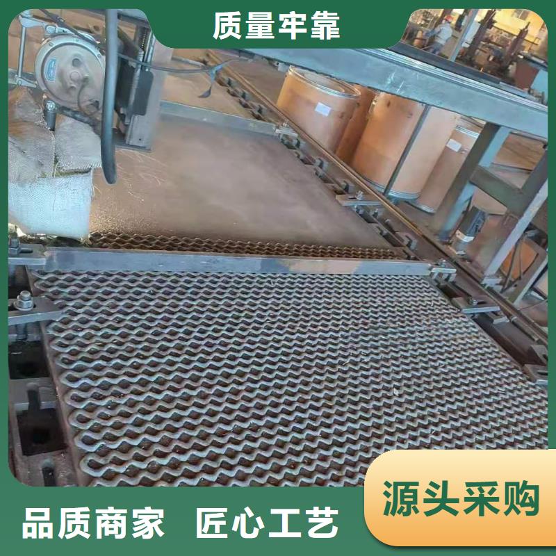 耐磨板堆焊耐磨板切割用途广泛