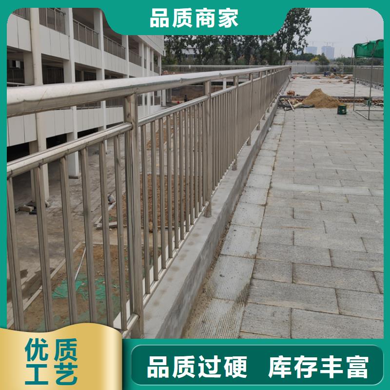 天桥不锈钢防撞灯箱氟碳漆栏杆畅销全国各地
