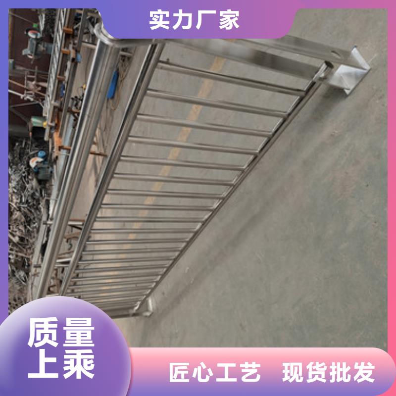 不锈钢防撞立柱一米多少钱