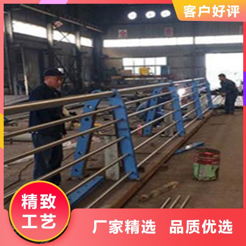 桥梁护栏公路护栏实拍展现