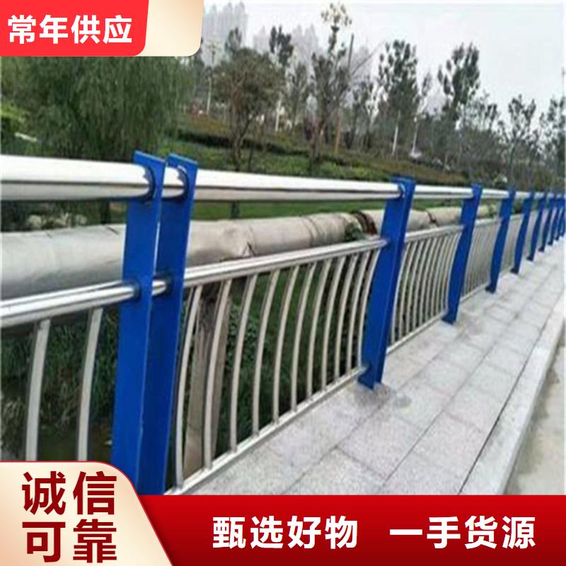 护栏立柱,灯光护栏生产经验丰富