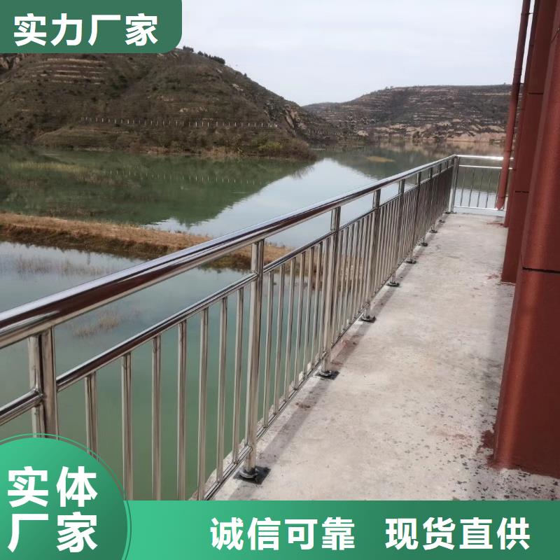护栏镀锌波形护栏用心做品质