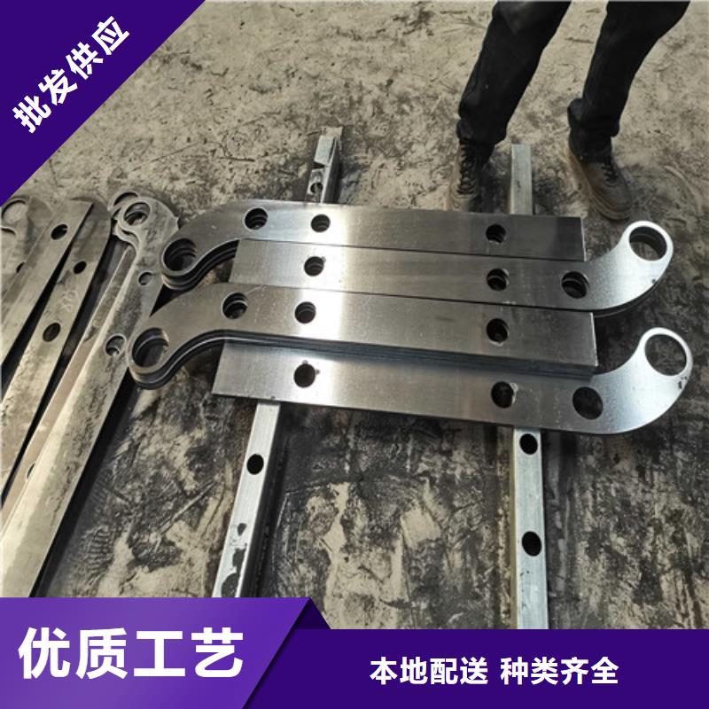 桥梁护栏304不锈钢复合管销售的是诚信