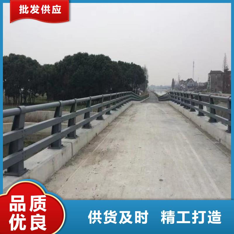 桥梁护栏-中央分隔栏实体诚信厂家