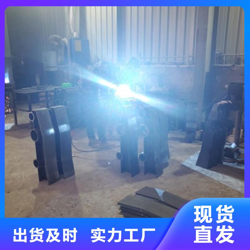 不锈钢复合管护栏_河堤护栏技术先进