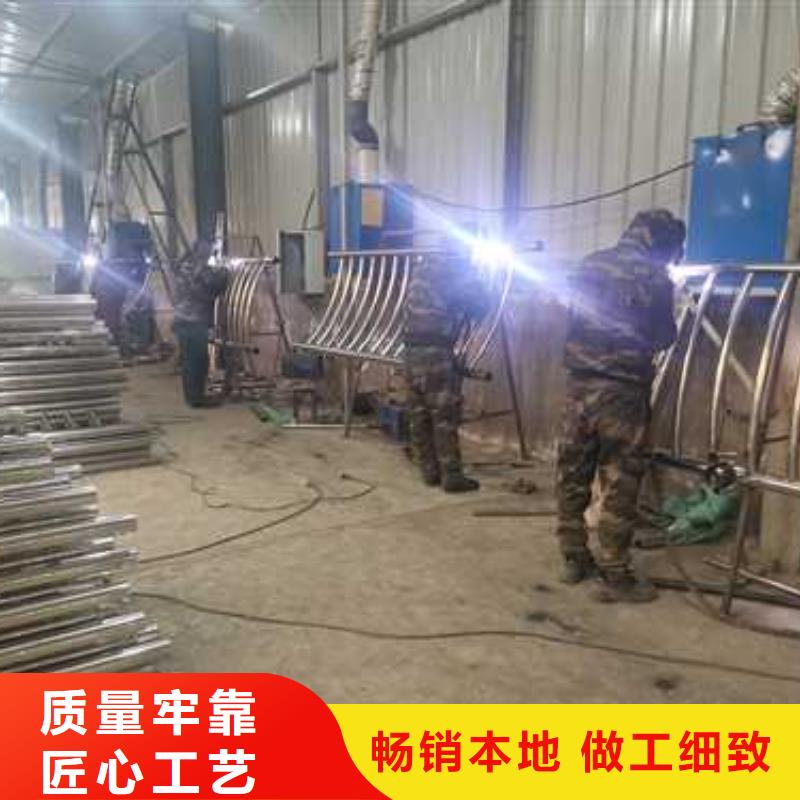 护栏,灯光防撞护栏值得买