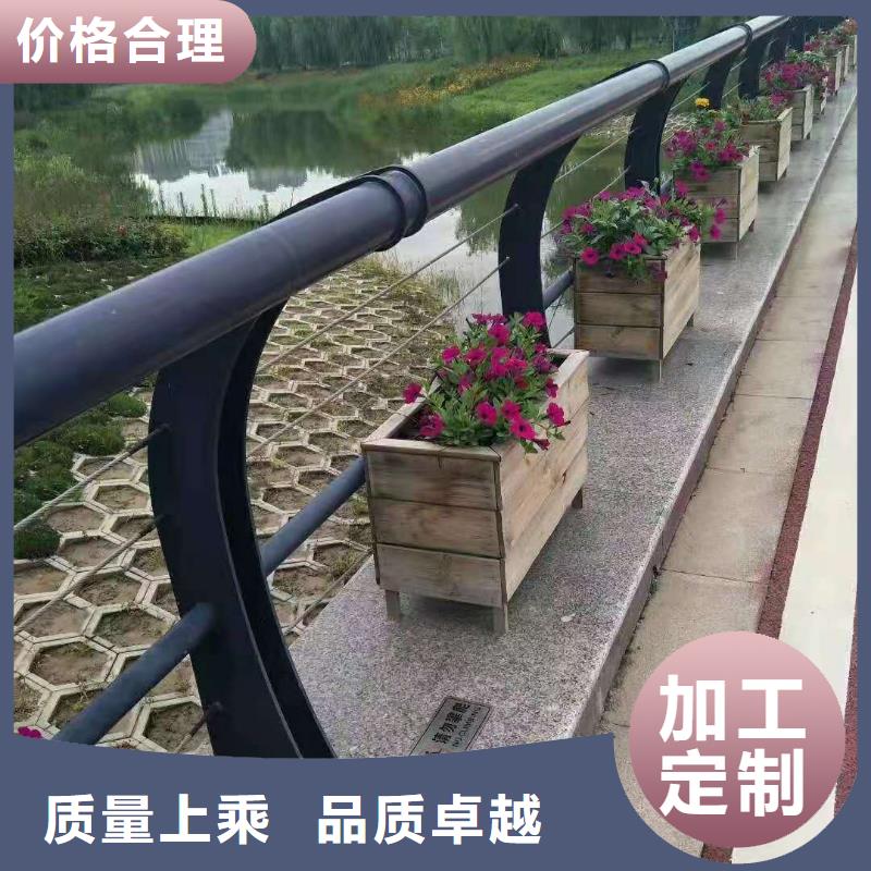护栏扶手木钢丝绳护栏厂家经验丰富