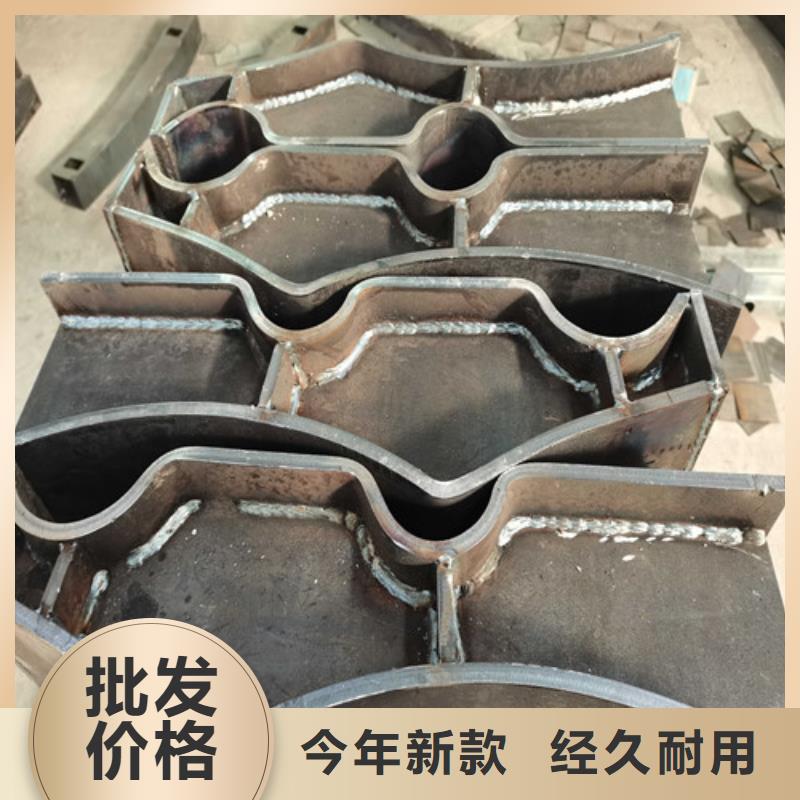 防撞护栏镀锌波形护栏高品质现货销售