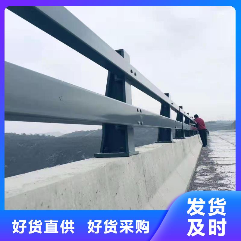防撞护栏镀锌波形护栏高品质现货销售