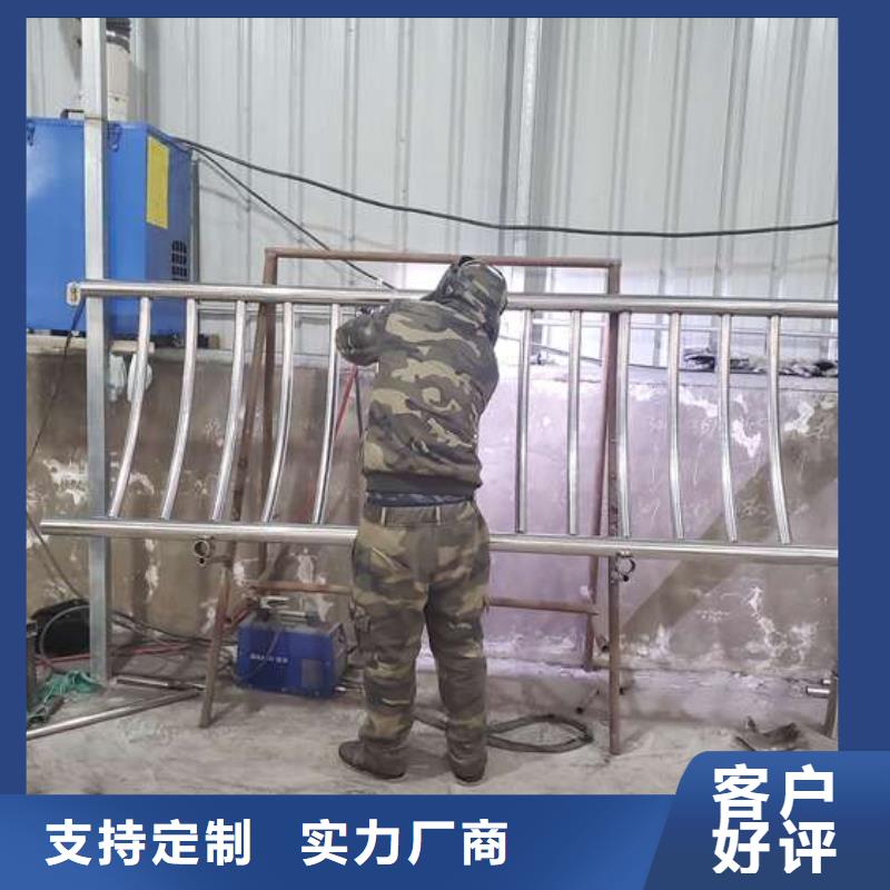 防撞护栏镀锌波形护栏质检严格放心品质