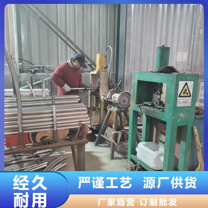  防撞护栏畅销当地