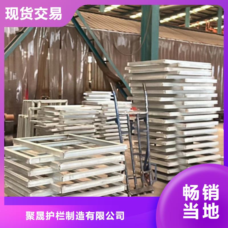 不锈钢复合管护栏防撞护栏厂大量现货供应