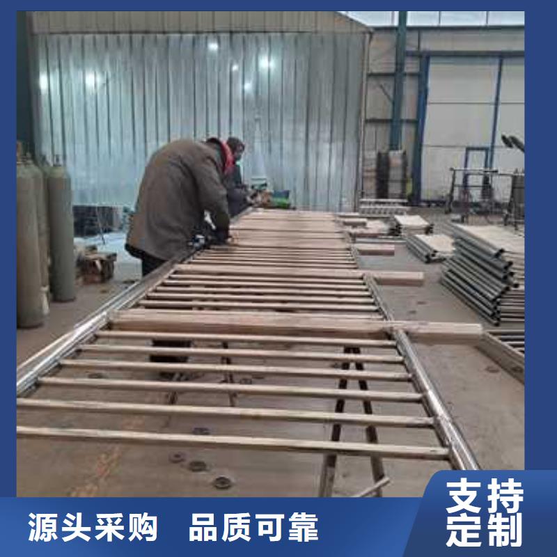 桥梁护栏厂家LED防护栏杆品质无所畏惧