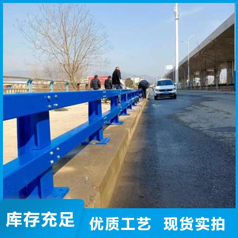 桥梁护栏厂家_桥梁护栏厂常年供应
