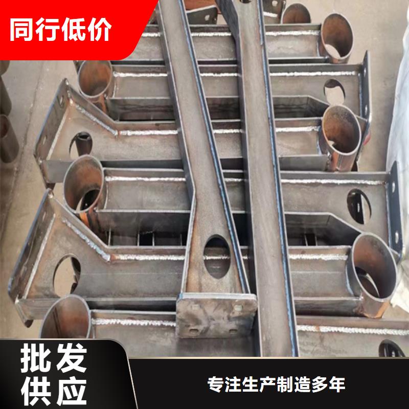 护栏敢与同行比质量