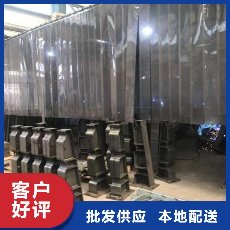 护栏-灯光防撞护栏把实惠留给您