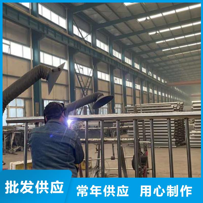 护栏1桥梁防撞护栏厂长期供应