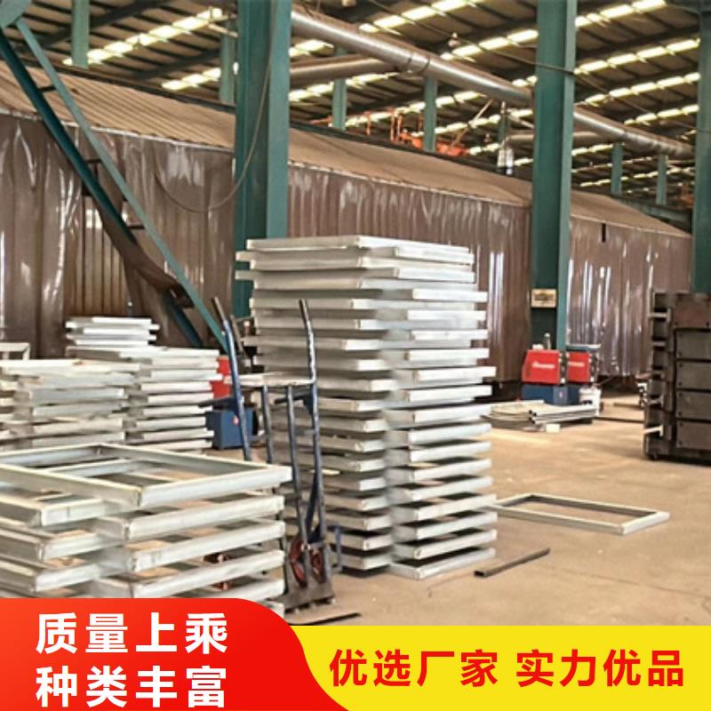 护栏 镀锌波形护栏实力雄厚品质保障