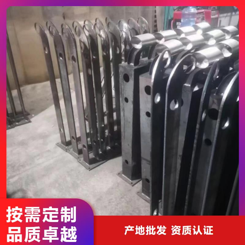 护栏质保一年