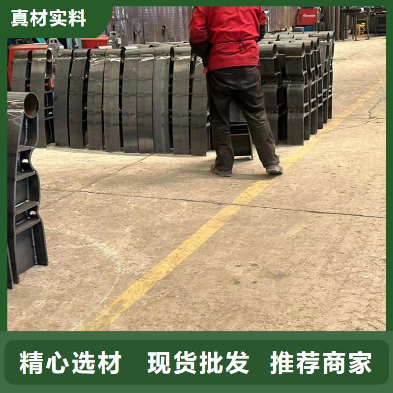  防撞护栏精心