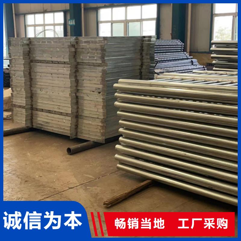 防撞护栏库存充足