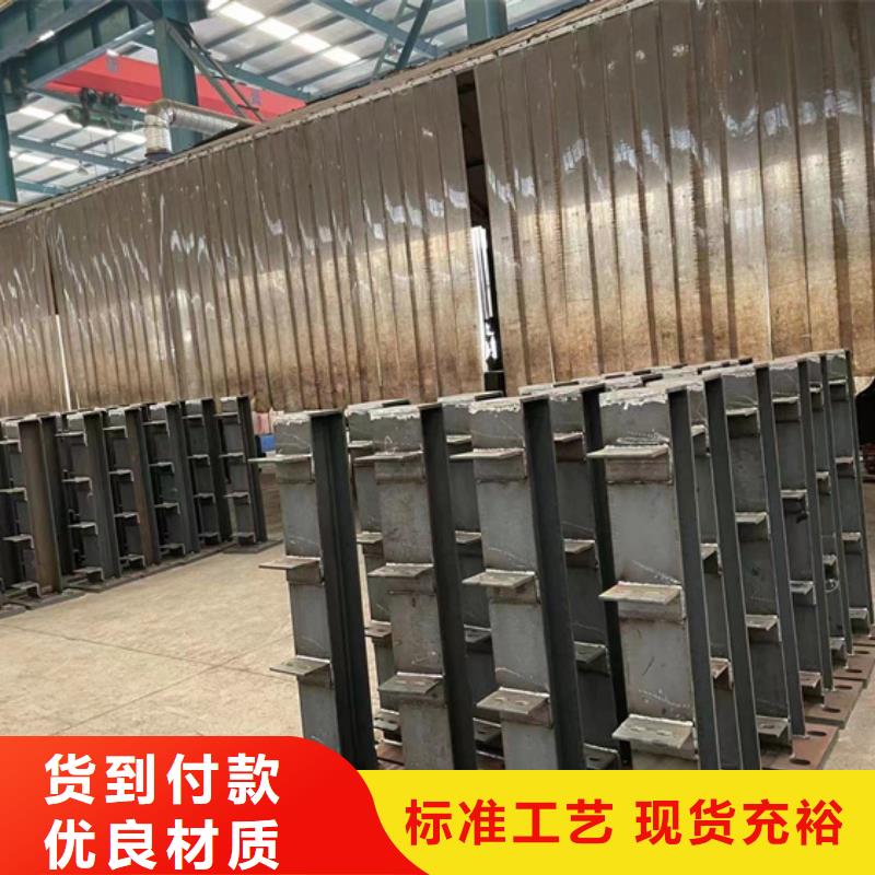 防撞护栏镀锌波形护栏精挑细选好货