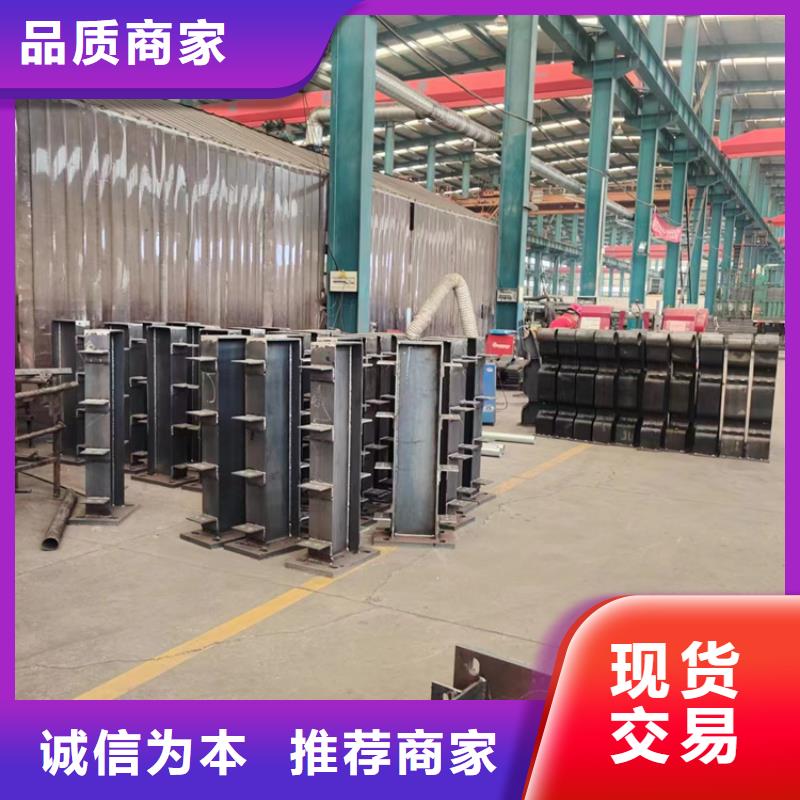 【防撞护栏 灯光护栏畅销当地】