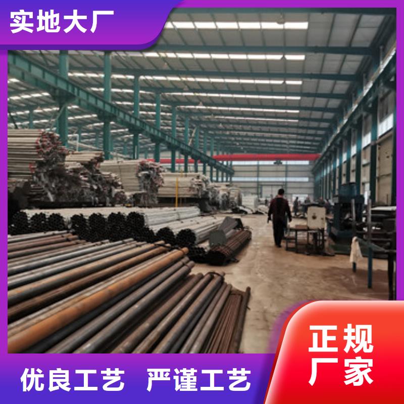 桥梁防撞护栏产品实拍图