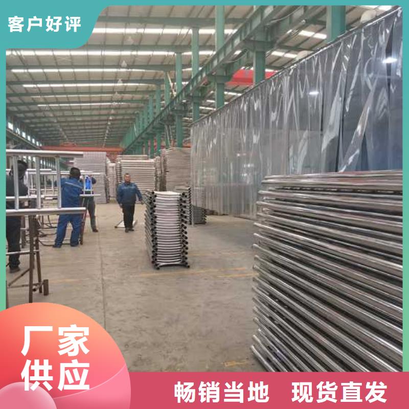 灯光护栏灯光防撞护栏实力派厂家
