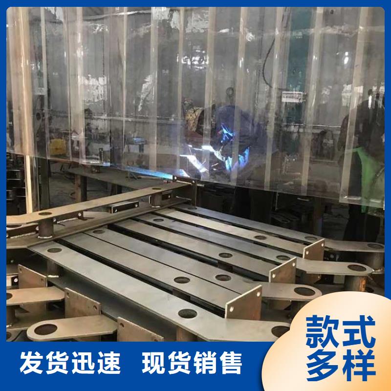  灯光护栏品类齐全